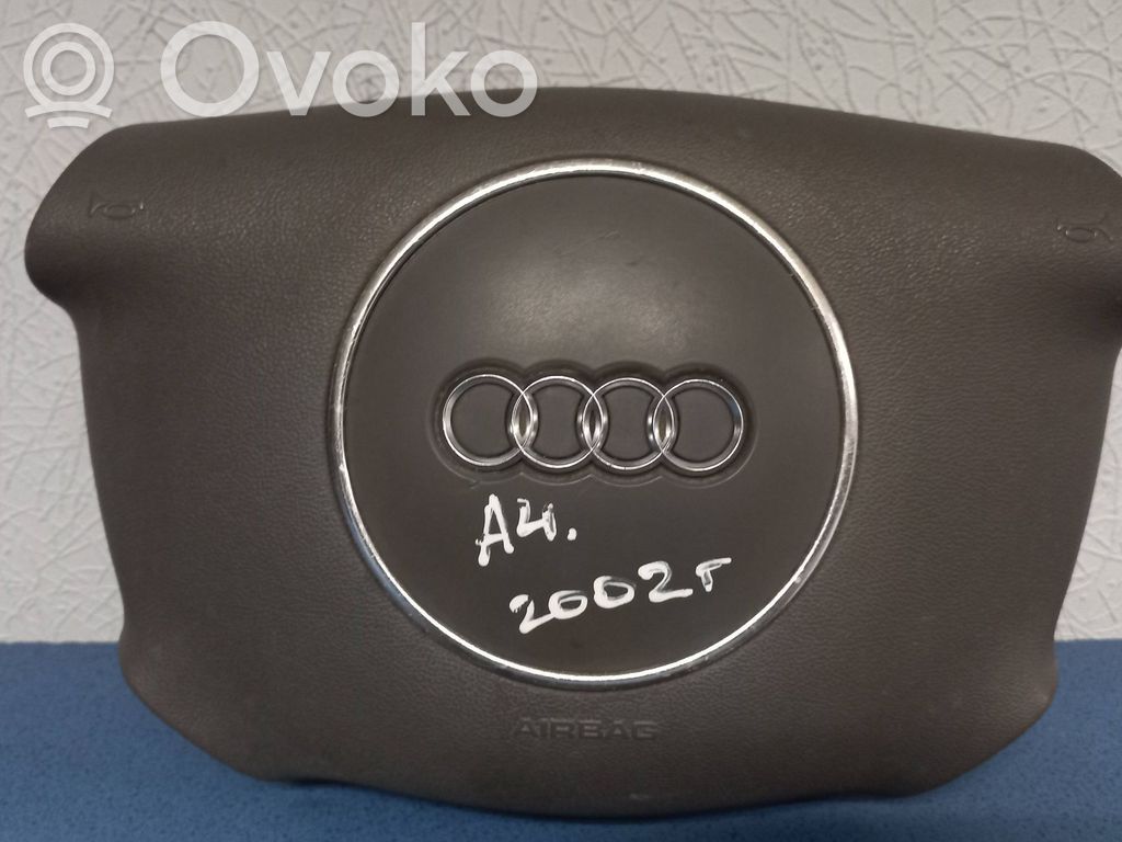 Audi A4 S4 B7 8E 8H Ohjauspyörän turvatyyny 