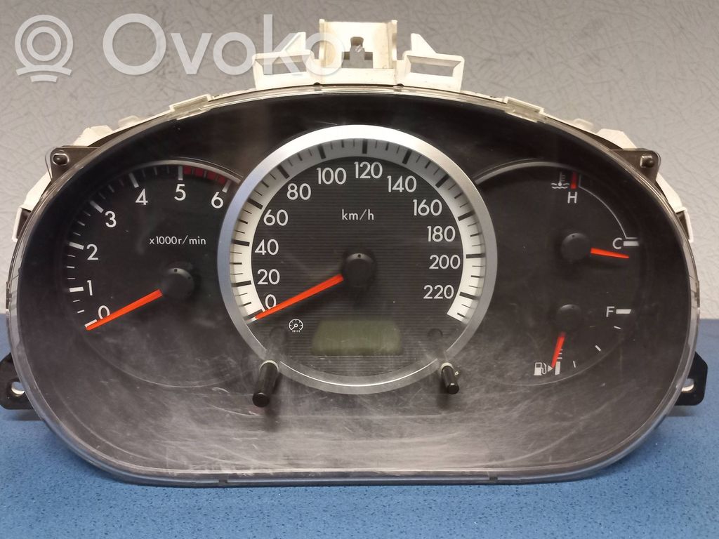 Mazda 5 Speedometer (instrument cluster) 