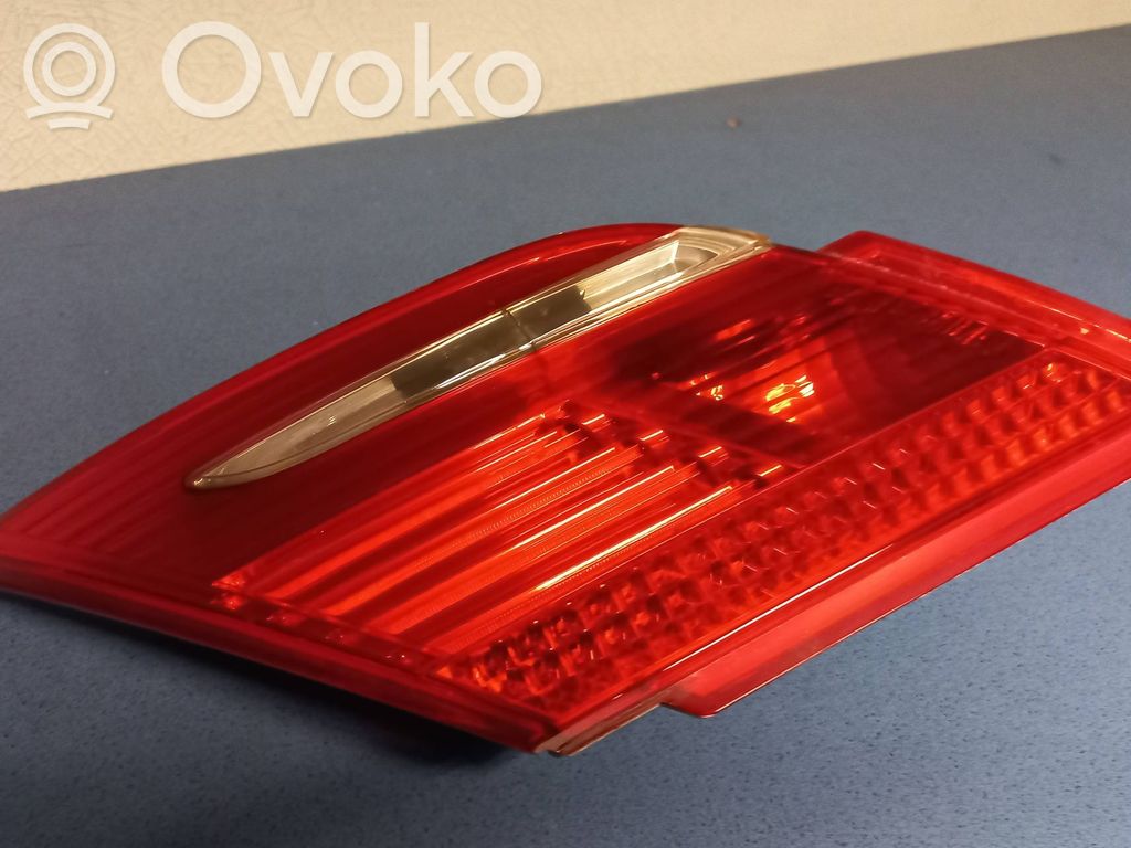 Takaluukun takavalot   6938517,32550142,BMW6321