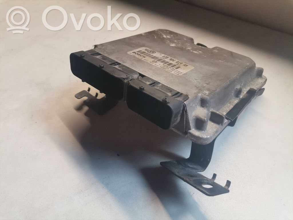Engine control unit/module   038906019AM,0281010091,28SA4087