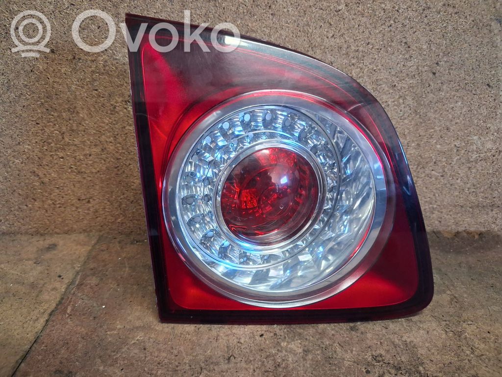 Volkswagen Golf Plus Lampă spate în capacul portbagajului 