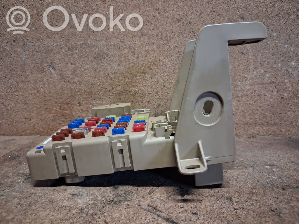 Fuse module   82201FJ110,308094