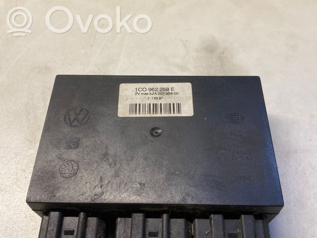 Volkswagen Golf IV Komforto modulis 