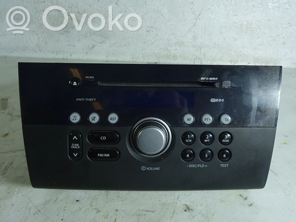 Suzuki Swift I Panel / Radioodtwarzacz CD/DVD/GPS 