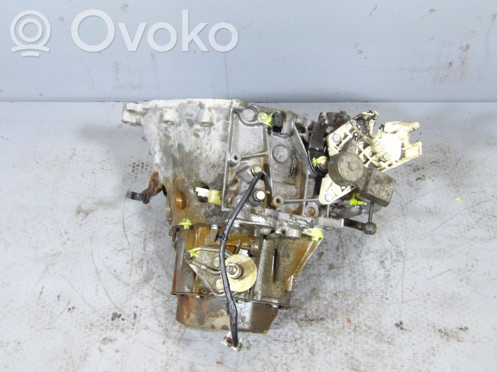 Peugeot 307 Caja de cambios manual de 5 velocidades 