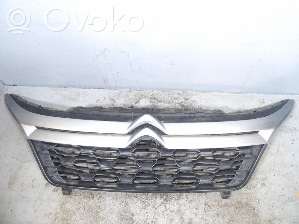 Citroen Jumper Etusäleikkö 
