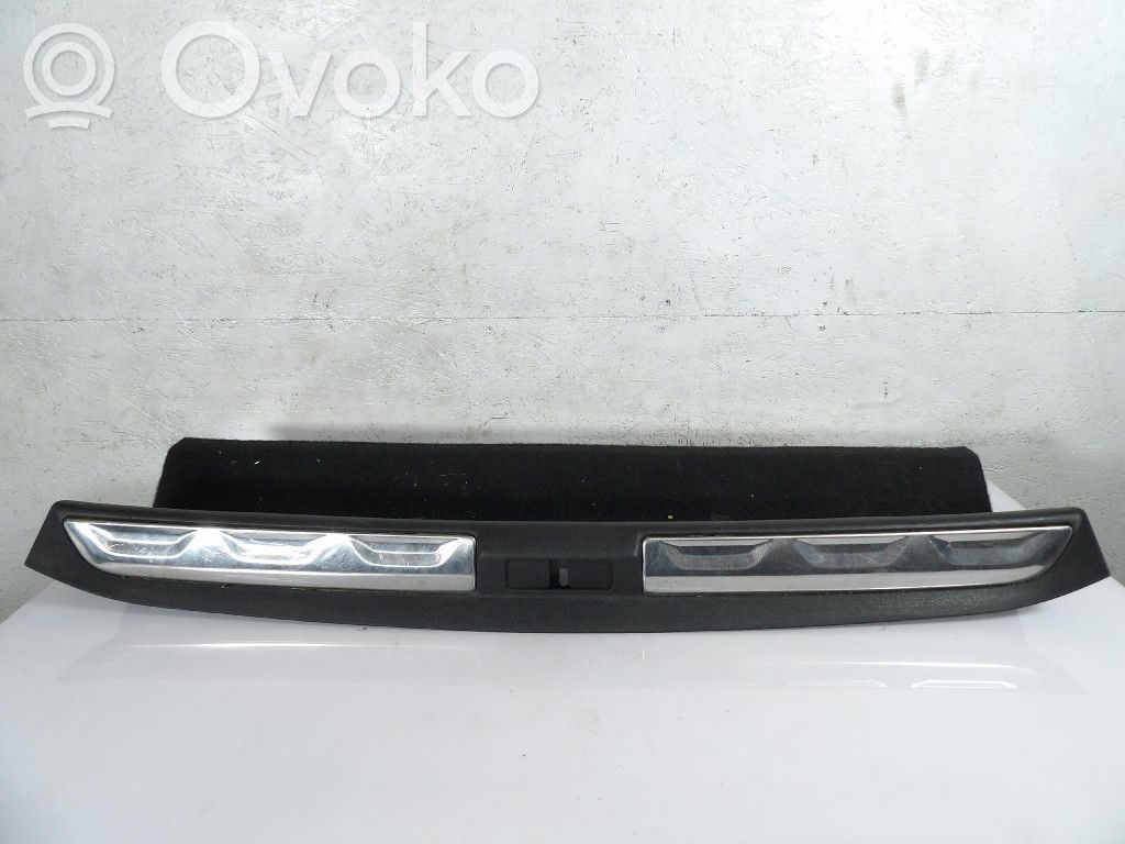 Citroen DS5 Kita slenkscių/ statramsčių apdailos detalė 