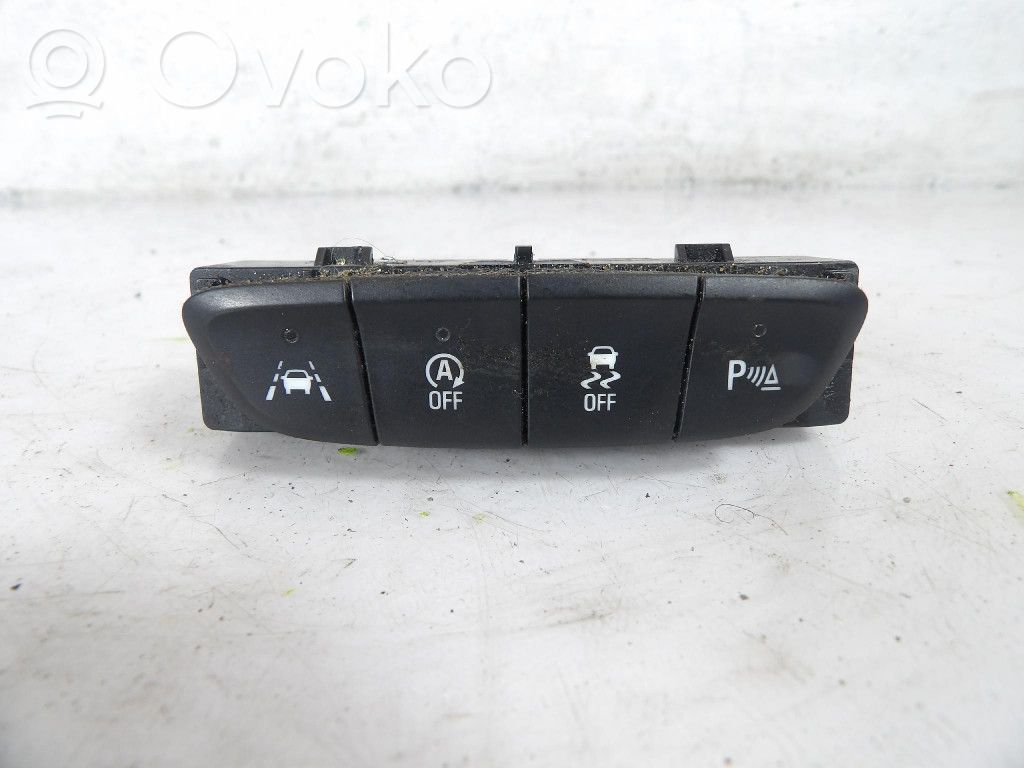 Opel Astra K Otros interruptores/perillas/selectores 
