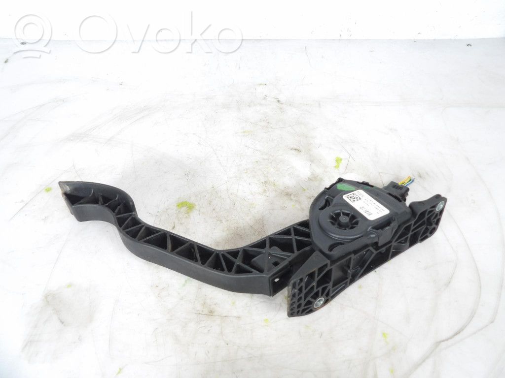 Ford Kuga II Accelerator throttle pedal 