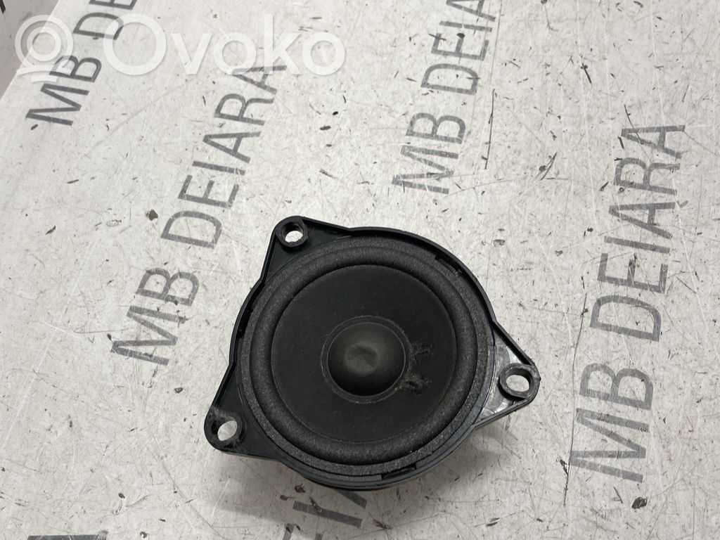 Porsche Cayenne (9PA) Panel speaker 