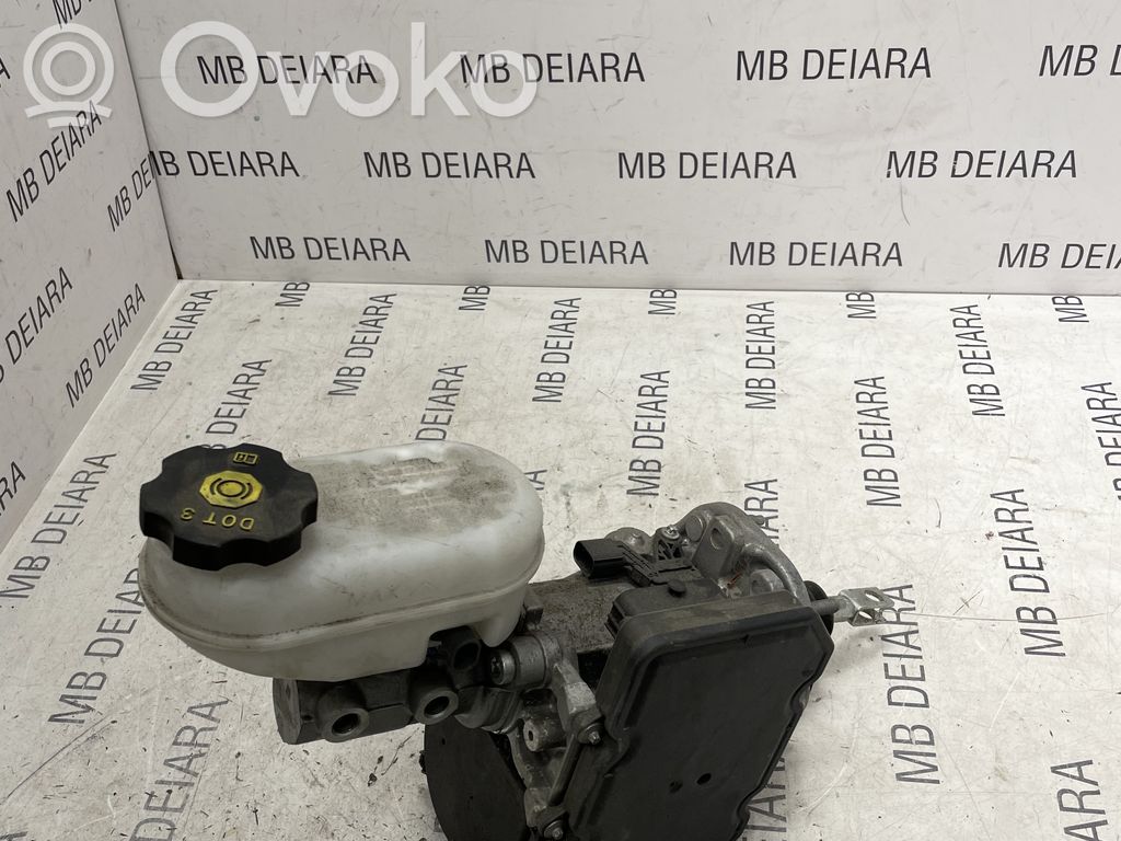 Tesla Model S Servo-frein 