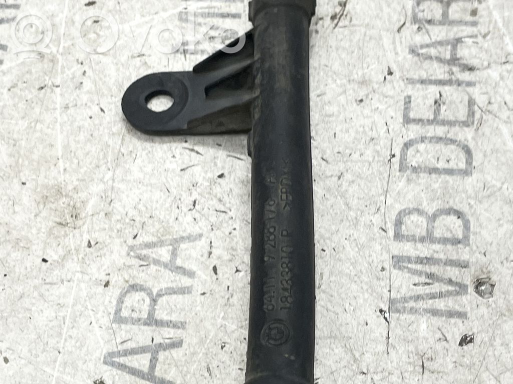 Rain gutter   9288176