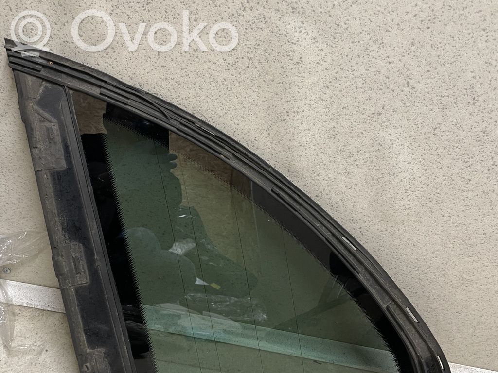 Porsche Cayenne (9PA) Szyba karoseryjna tylna 