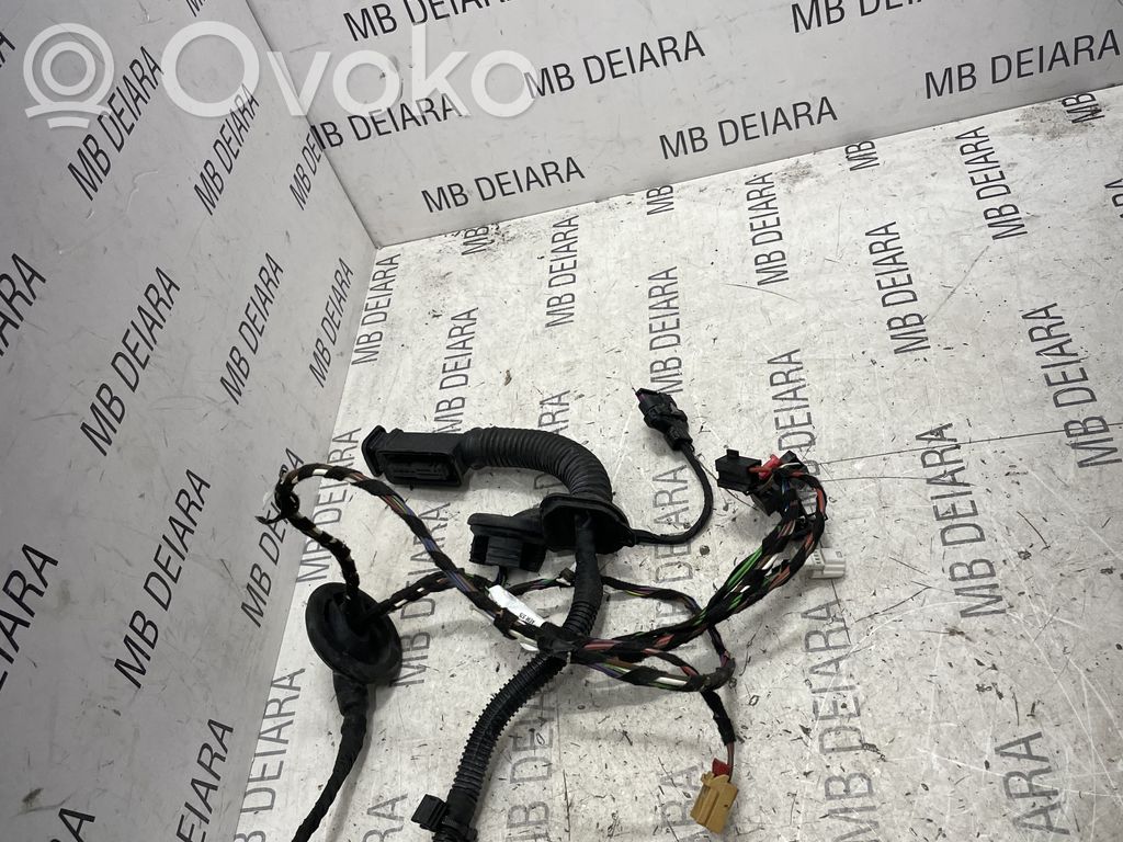 Cableado de puerta trasera   95B971687H