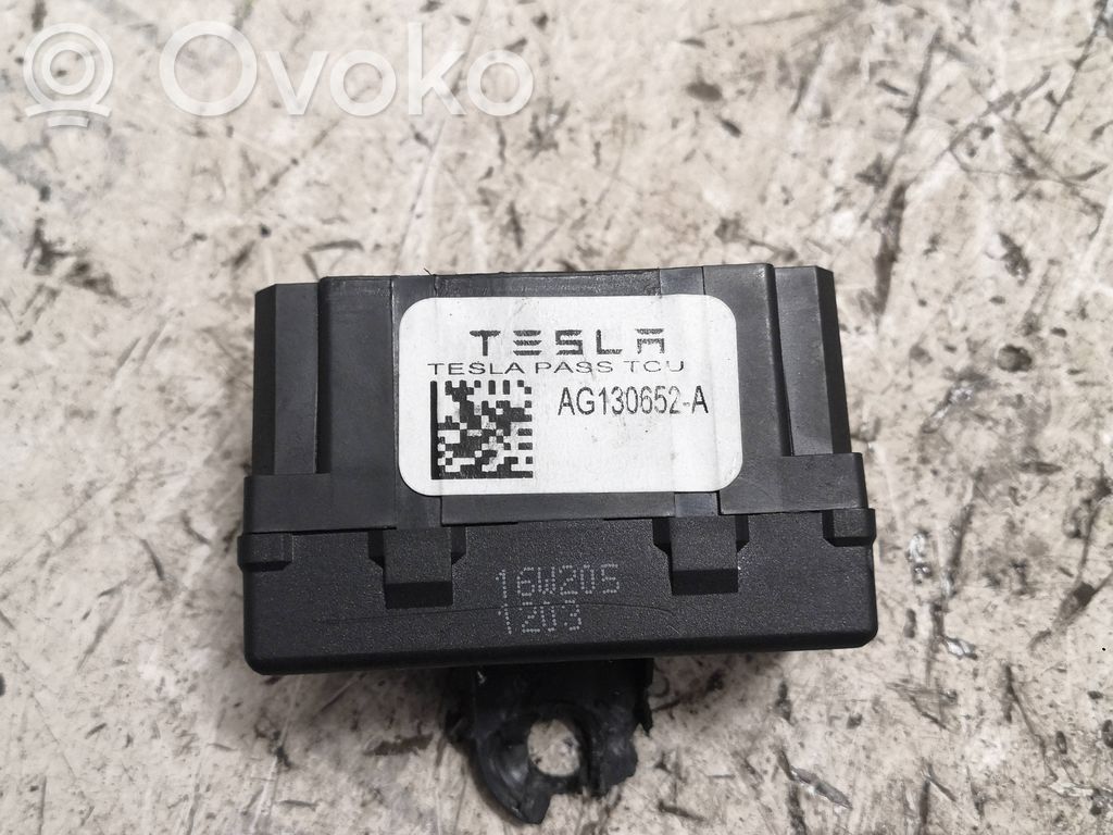 Sonstige Steuergeräte / Module   AG130652A,15M205
