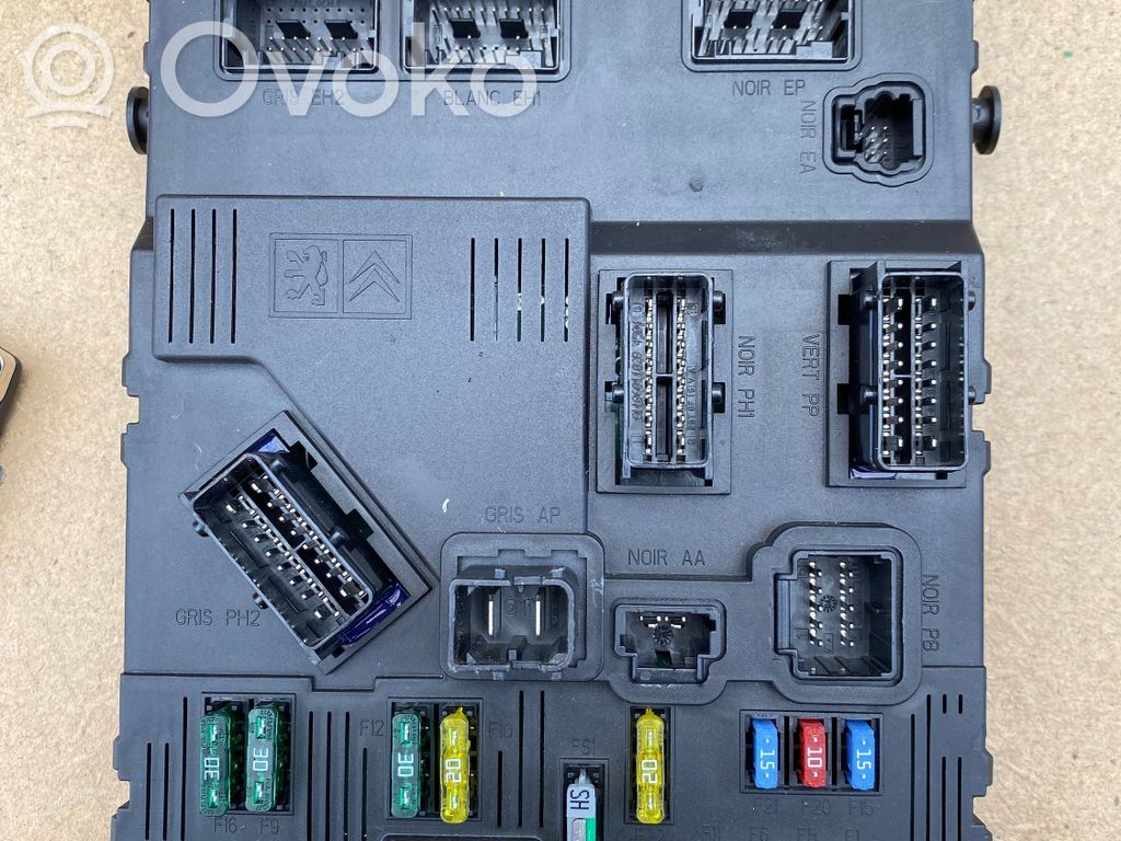 Peugeot 407 Comfort/convenience module 