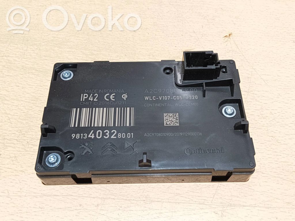 Peugeot 208 II Wireless charging module 