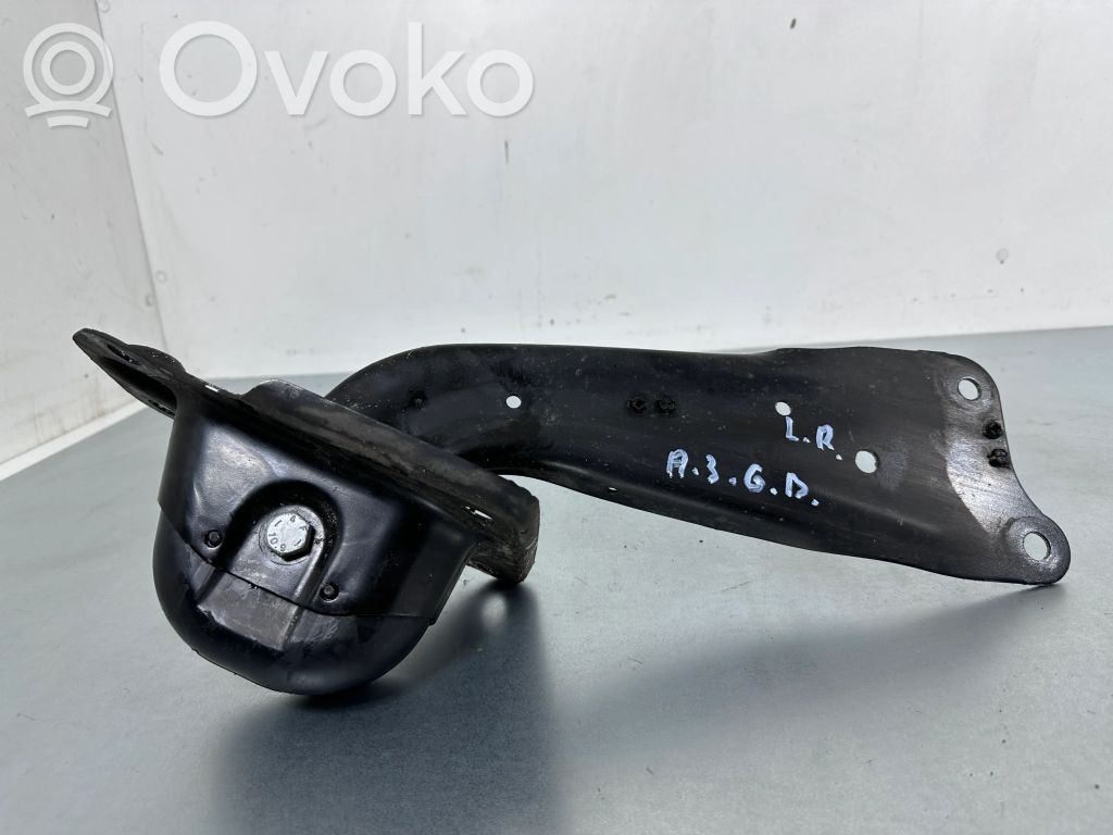 Audi A3 S3 8V Górny wahacz tylny 