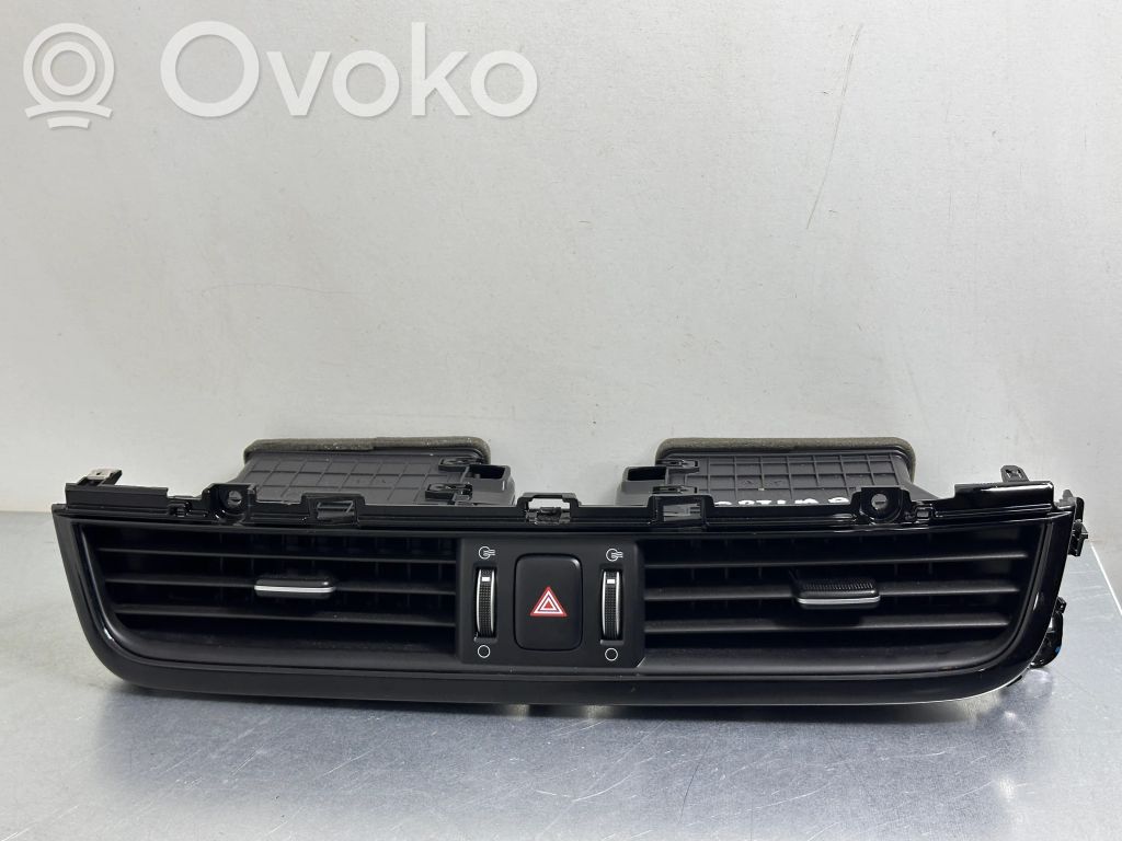 KIA Optima Rejilla de ventilación central del panel 