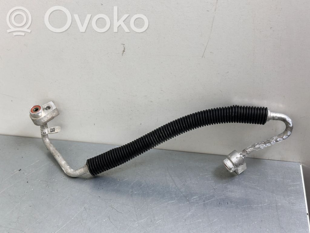 Ford Mondeo MK V Ilmastointilaitteen putki (A/C) 