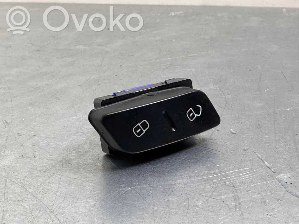 Volkswagen PASSAT B7 Central locking switch button 