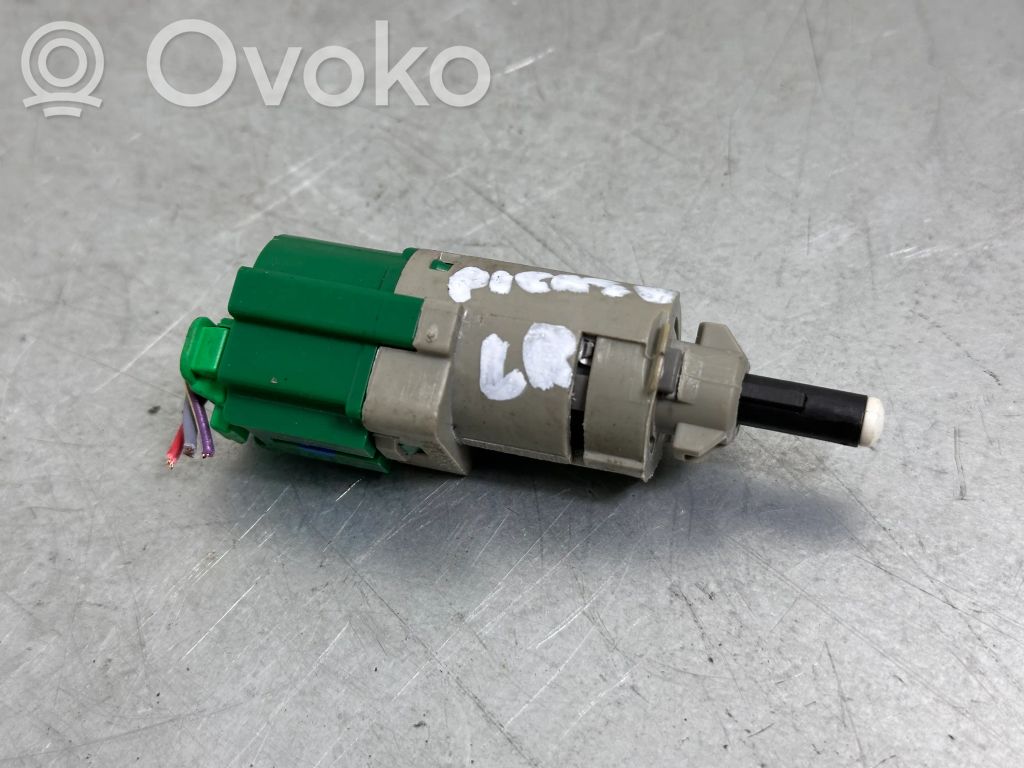 Citroen C4 SpaceTourer Brake pedal sensor switch 