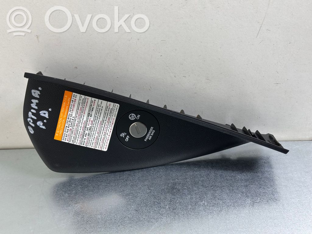 KIA Optima Dashboard side end trim 