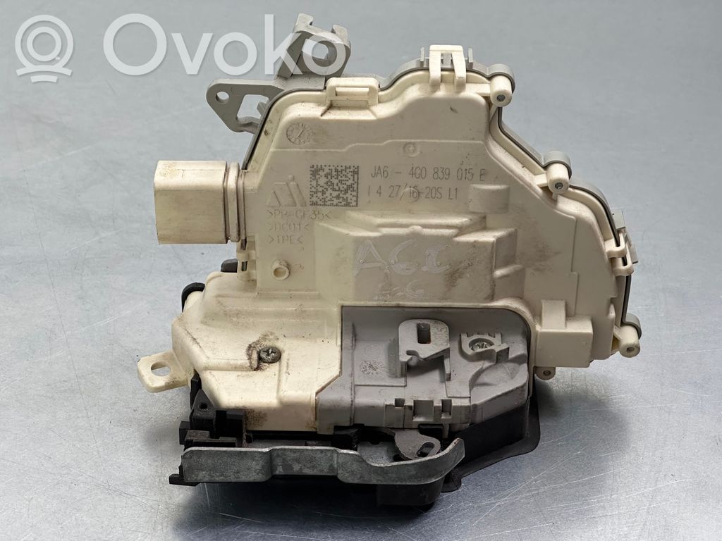 Audi A6 S6 C7 4G Zamek drzwi tylnych 