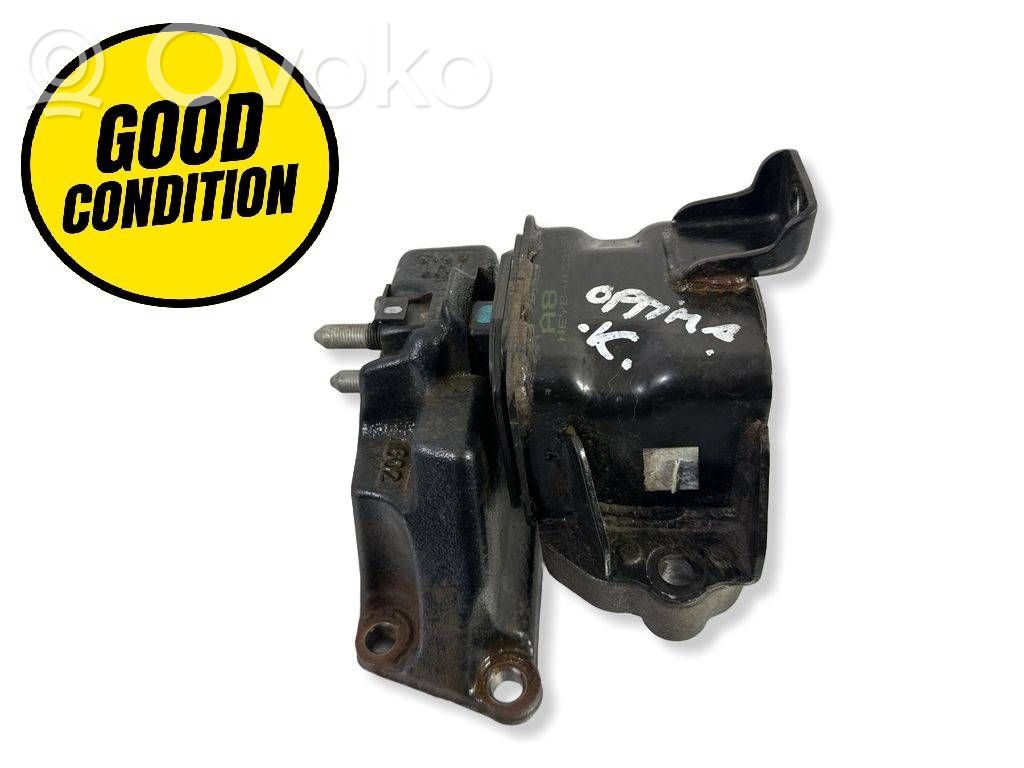 KIA Optima Engine mount bracket 