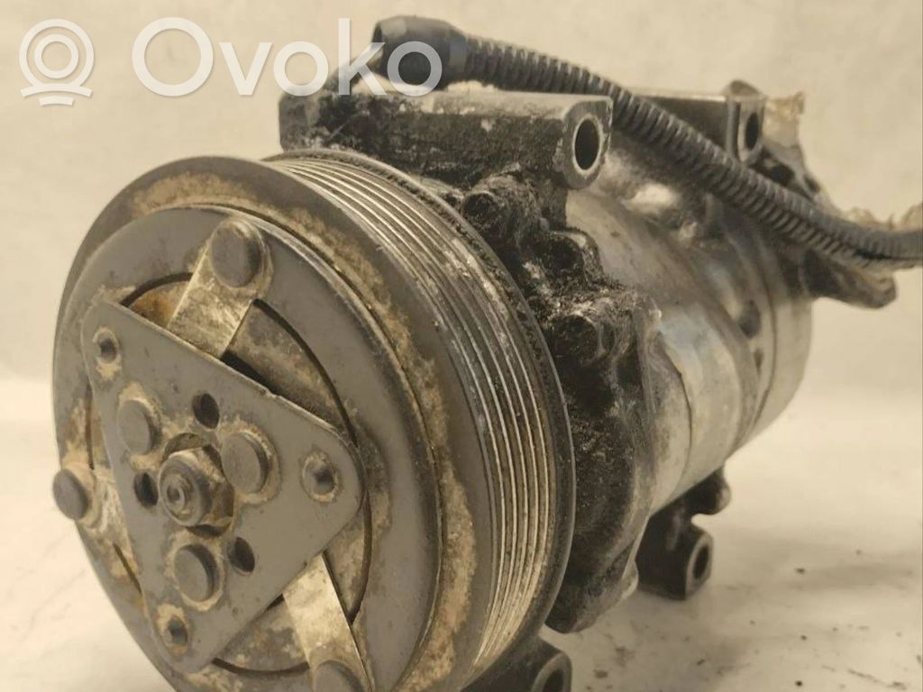 Renault Clio II Air conditioning (A/C) compressor (pump) 