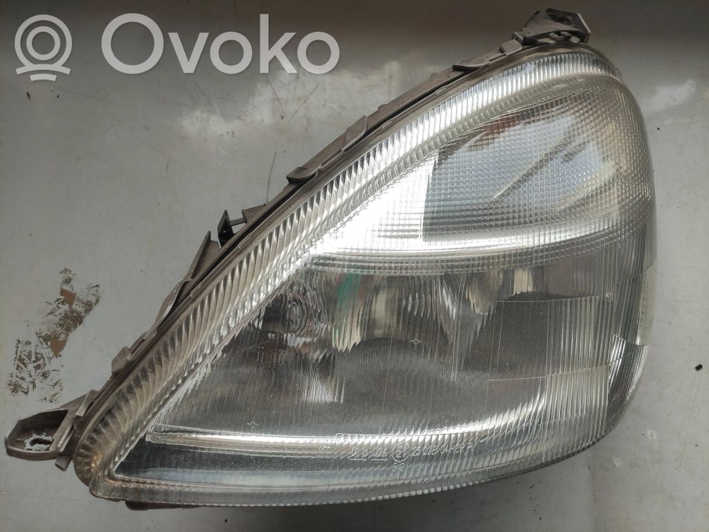 Mercedes-Benz A W168 Lampa przednia 