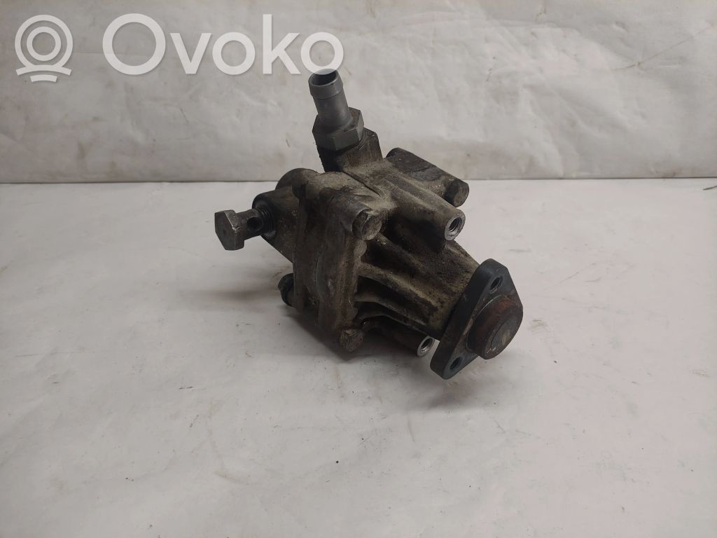 Audi A4 S4 B5 8D Pompa wspomagania 