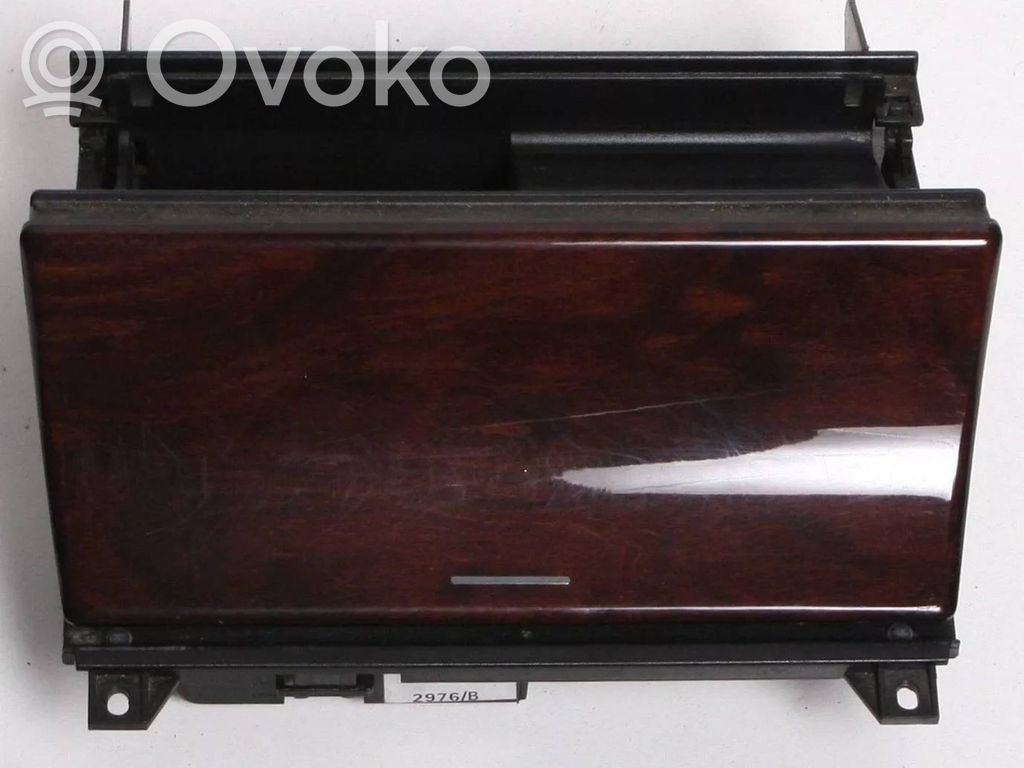 Mercedes-Benz E W210 Car ashtray 