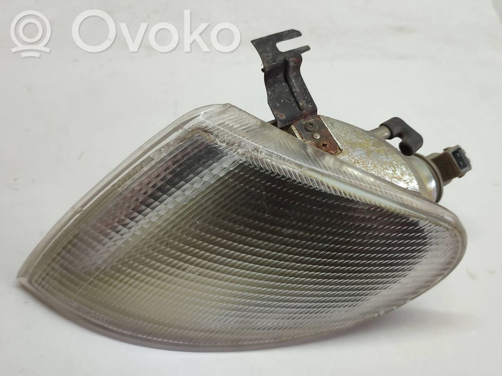 Volkswagen Sharan Front indicator light 