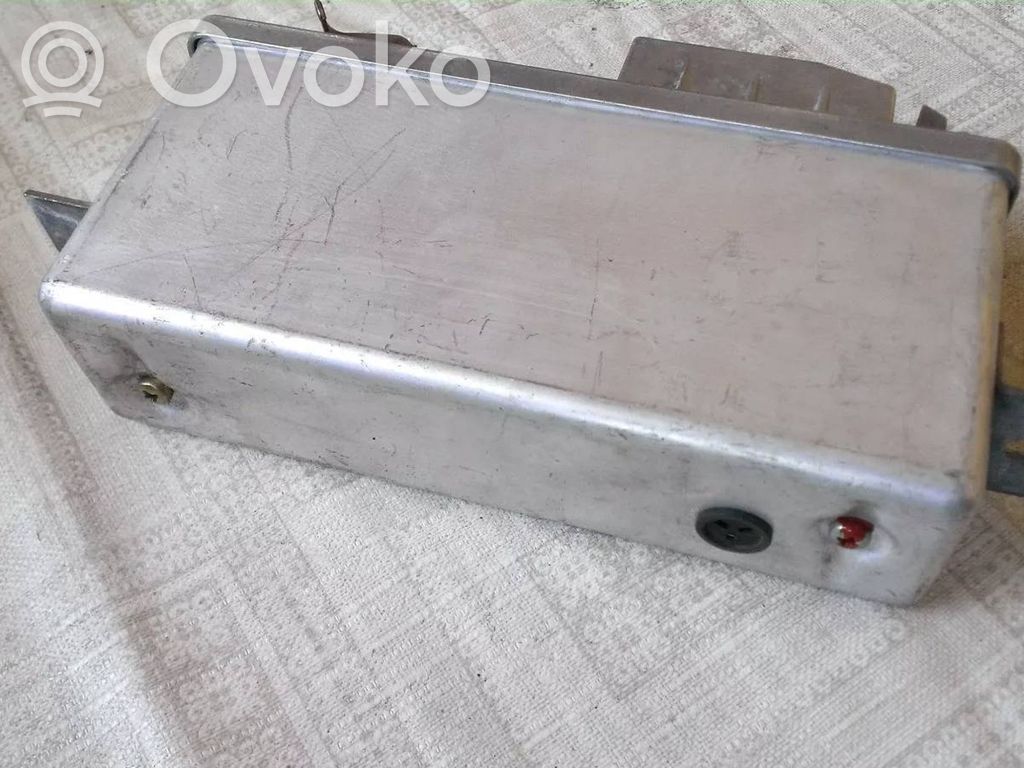 BMW 5 E34 ABS vadības bloks 