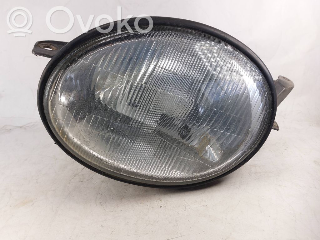 Toyota Corolla E110 Headlight/headlamp 
