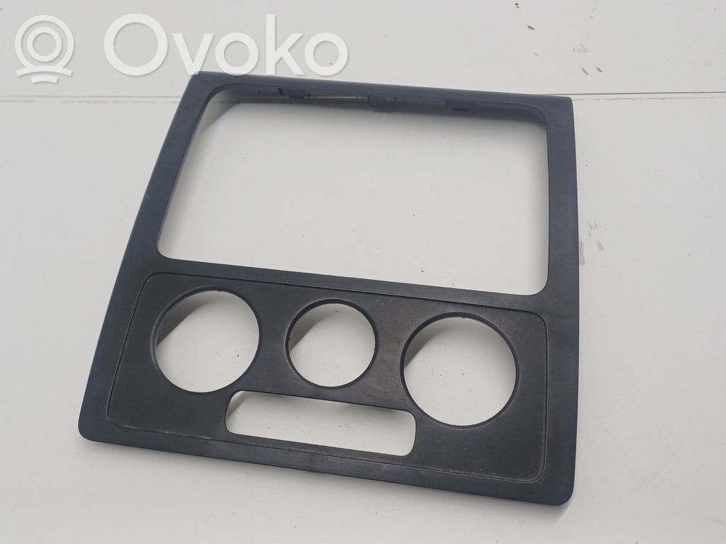 Console centrale, commande chauffage/clim   2K0858061,VP3VEX6770AB071