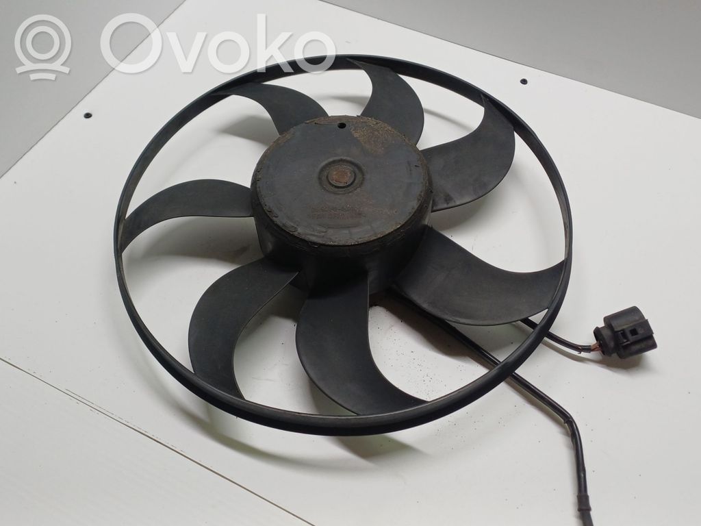 Volkswagen Touran I Ventilator electric răcire radiator 