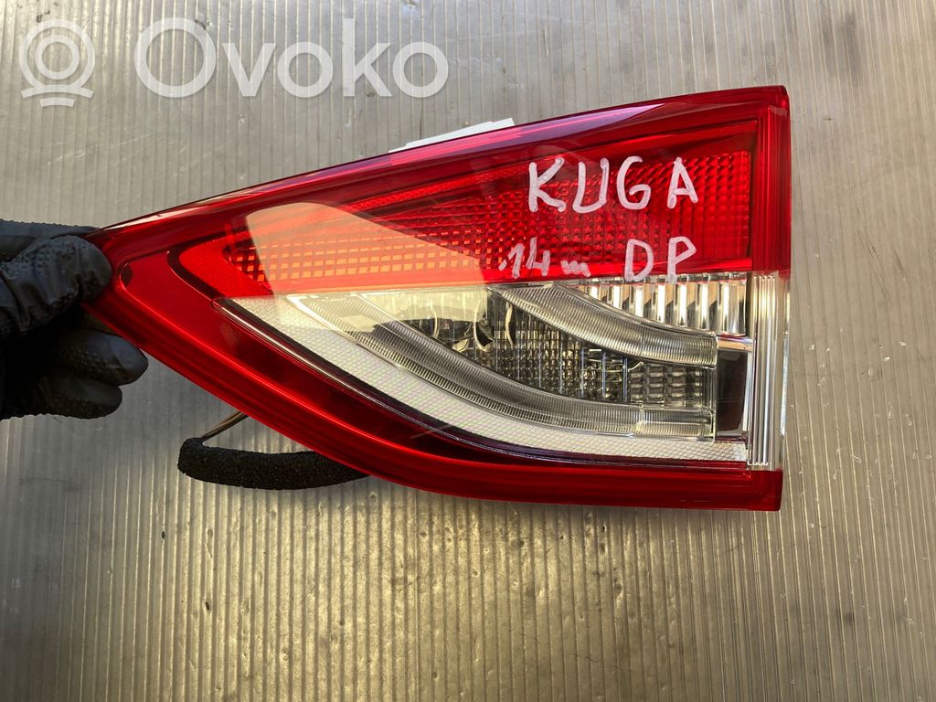 Ford Kuga II Takaluukun takavalot 