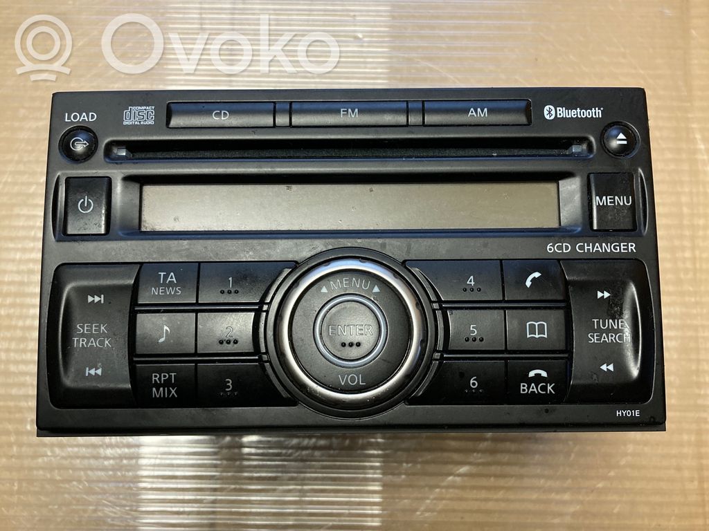 Nissan Qashqai Panel / Radioodtwarzacz CD/DVD/GPS 