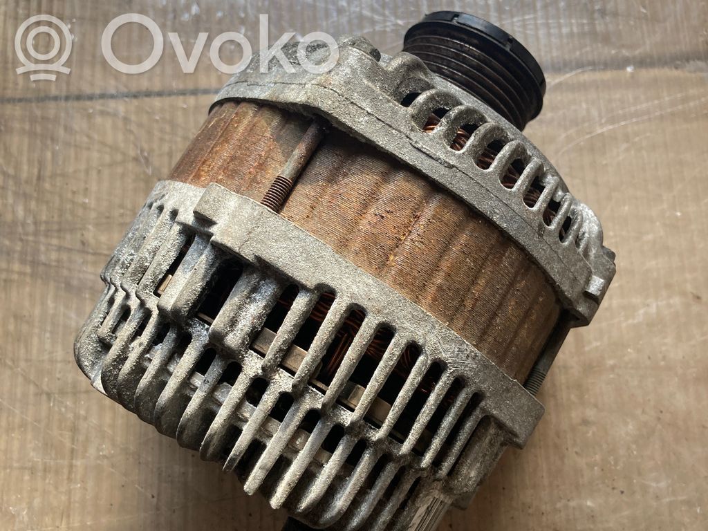 Ģenerators   8200660057,12V210A,231002543R,231009036R,231513VD1A,231513VD1B,7711368357,7711368727,8200363528,8200404638,8200660057A,820066057,8200960533,A004TJ0581,A004TJ0582,A004TJ0582ZE,A4TJ0581,A4TJ0582,A4TJ0582ZC,A4TJ0582ZE
