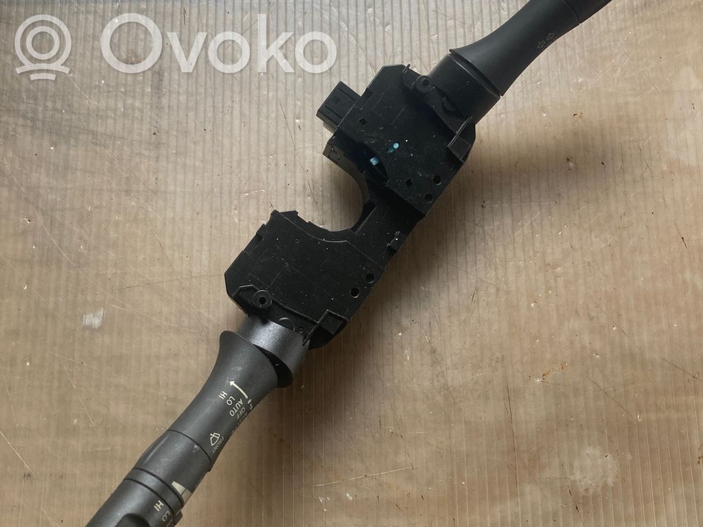 Renault Koleos I Wiper turn signal indicator stalk/switch 