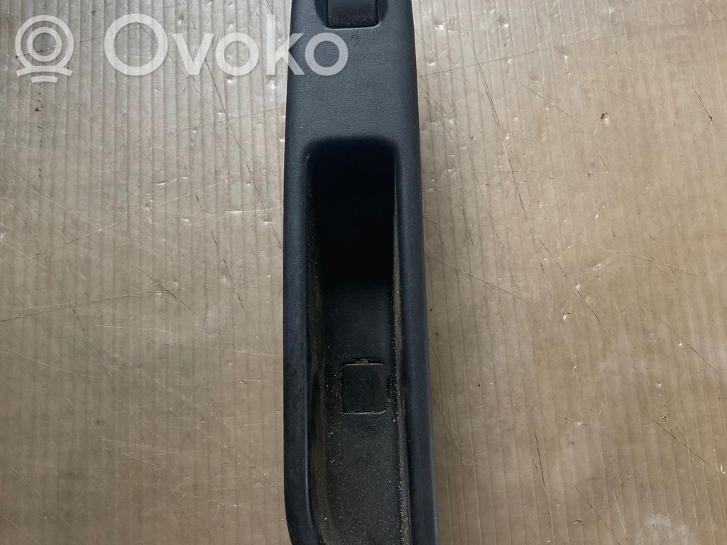 Subaru Forester SG Electric window control switch 