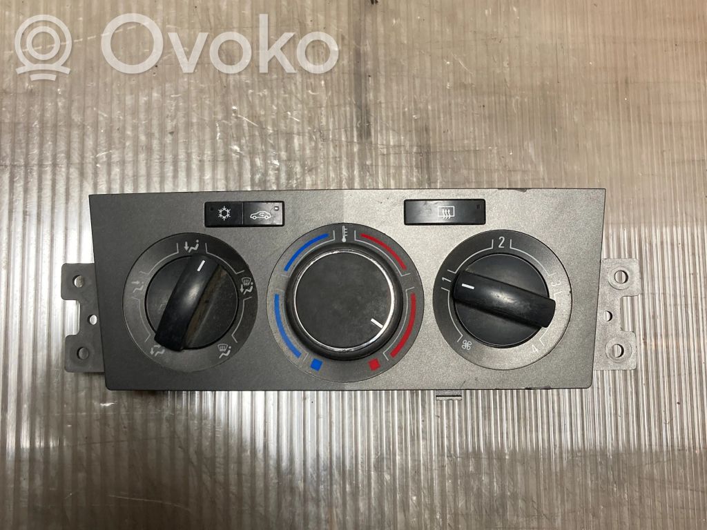 Opel Antara Climate control unit 