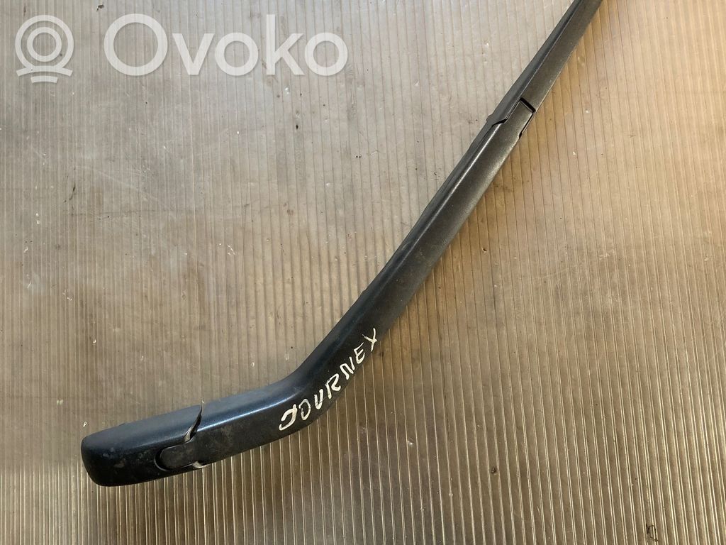 Dodge Journey Galinio stiklo valytuvo kojelė 