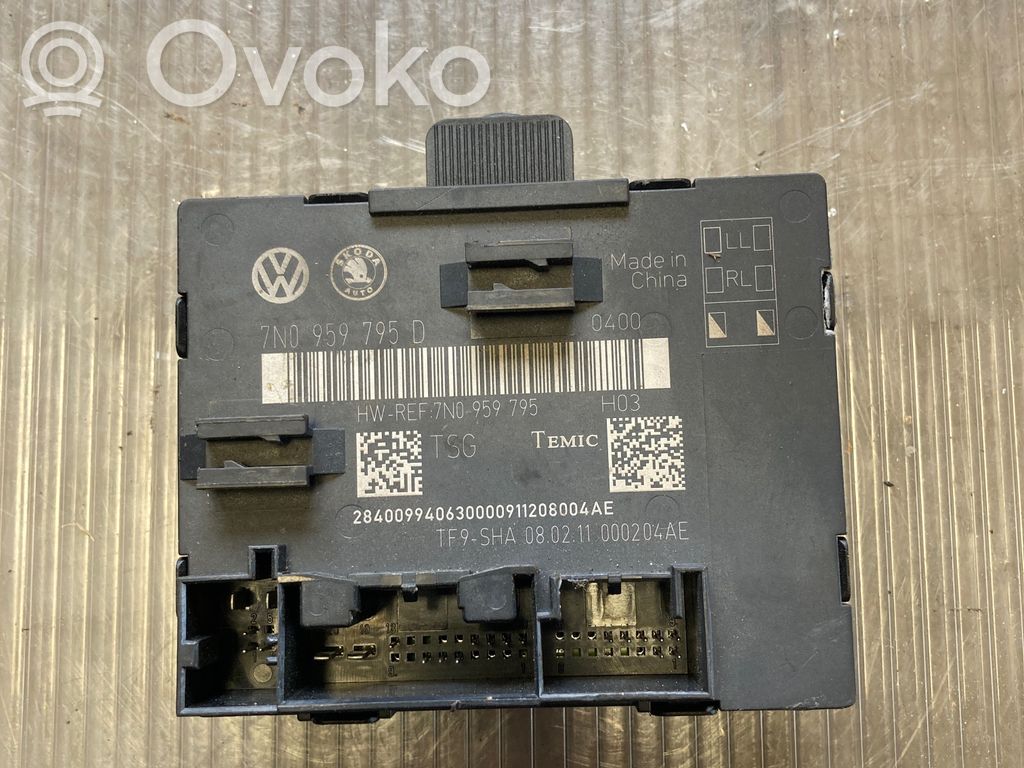 Skoda Yeti (5L) Door control unit/module 