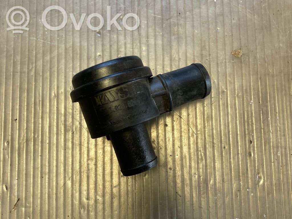 Renault Captur Other engine bay part 