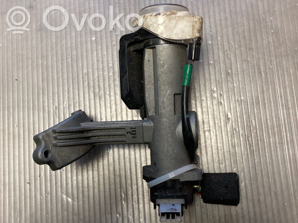 Chevrolet Captiva Užvedimo spynelė 