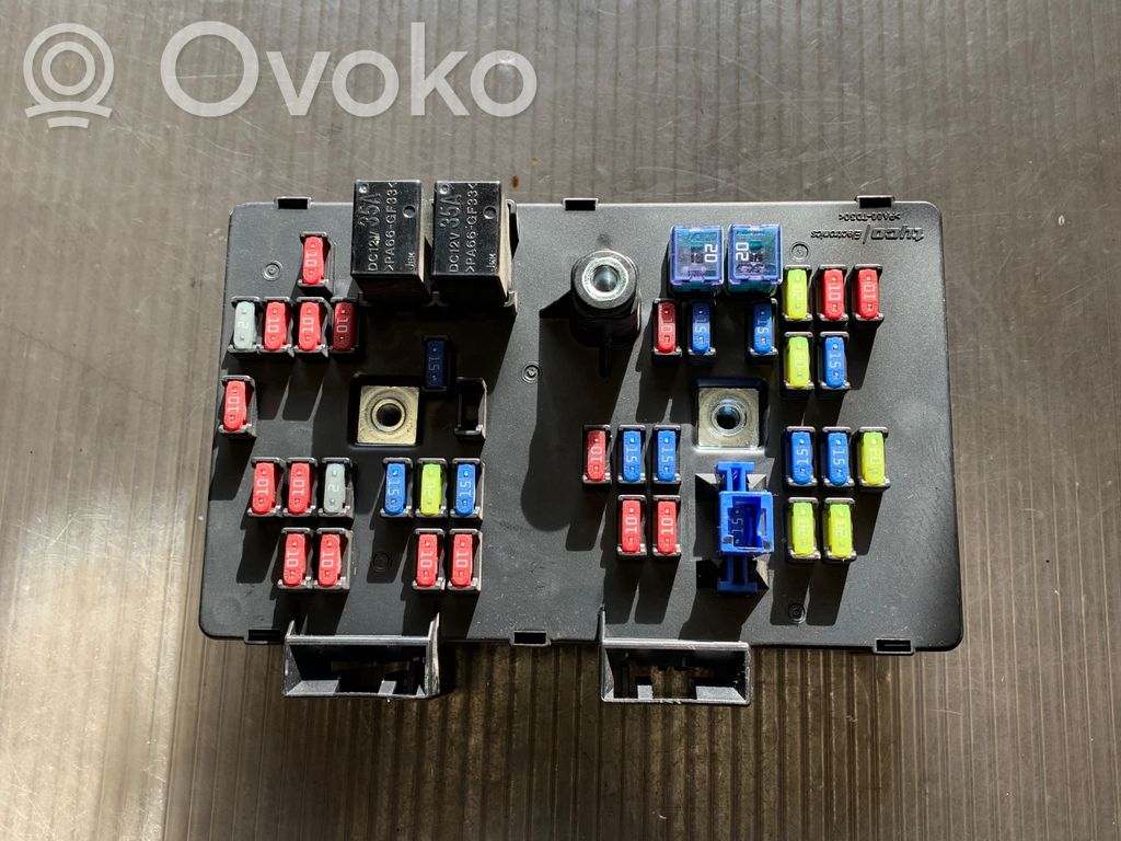 Opel Antara Fuse module 