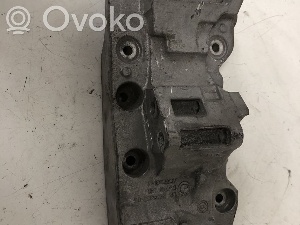 BMW 1 F20 F21 Supporto del generatore/alternatore 